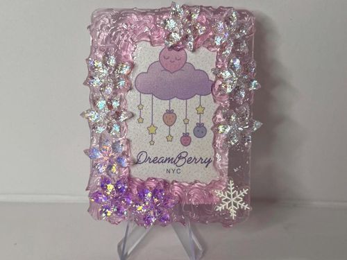Decoden Photocard Toploader — Sparkle Purple Snowflakes, view 1 of 4