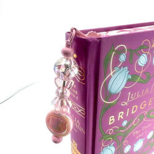 Beaded Bookmark — Pink Feather, Bunny & Cat
