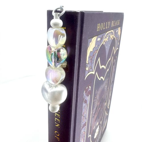 Beaded Bookmark — White Feather & Iridescent Heart