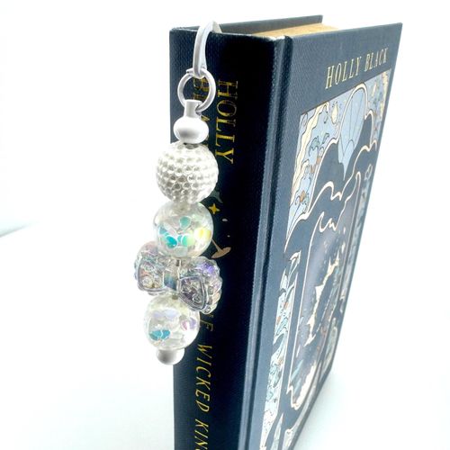 Beaded Bookmark — White Iridescent Bow & Heart Confetti