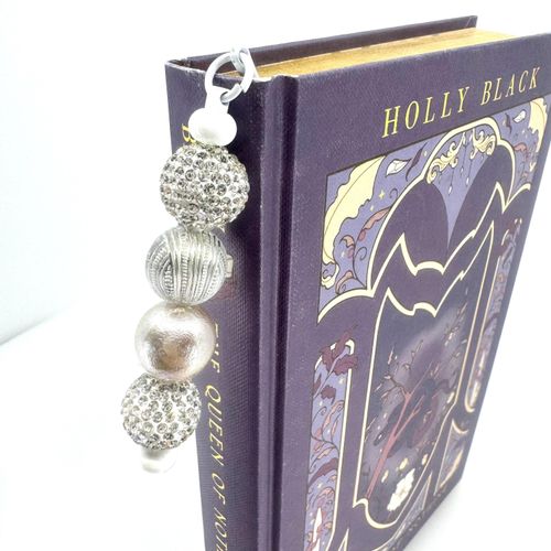 Beaded Bookmark — White Feather, Silver & Champagne