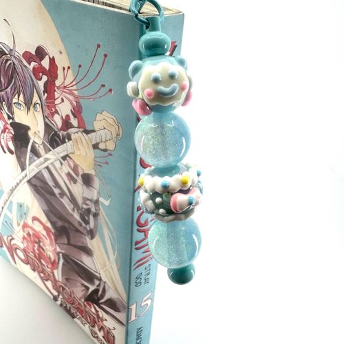 Beaded Bookmark — Teal Feather Smiley